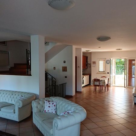 La Casa Di Ale Villa Latina Eksteriør bilde